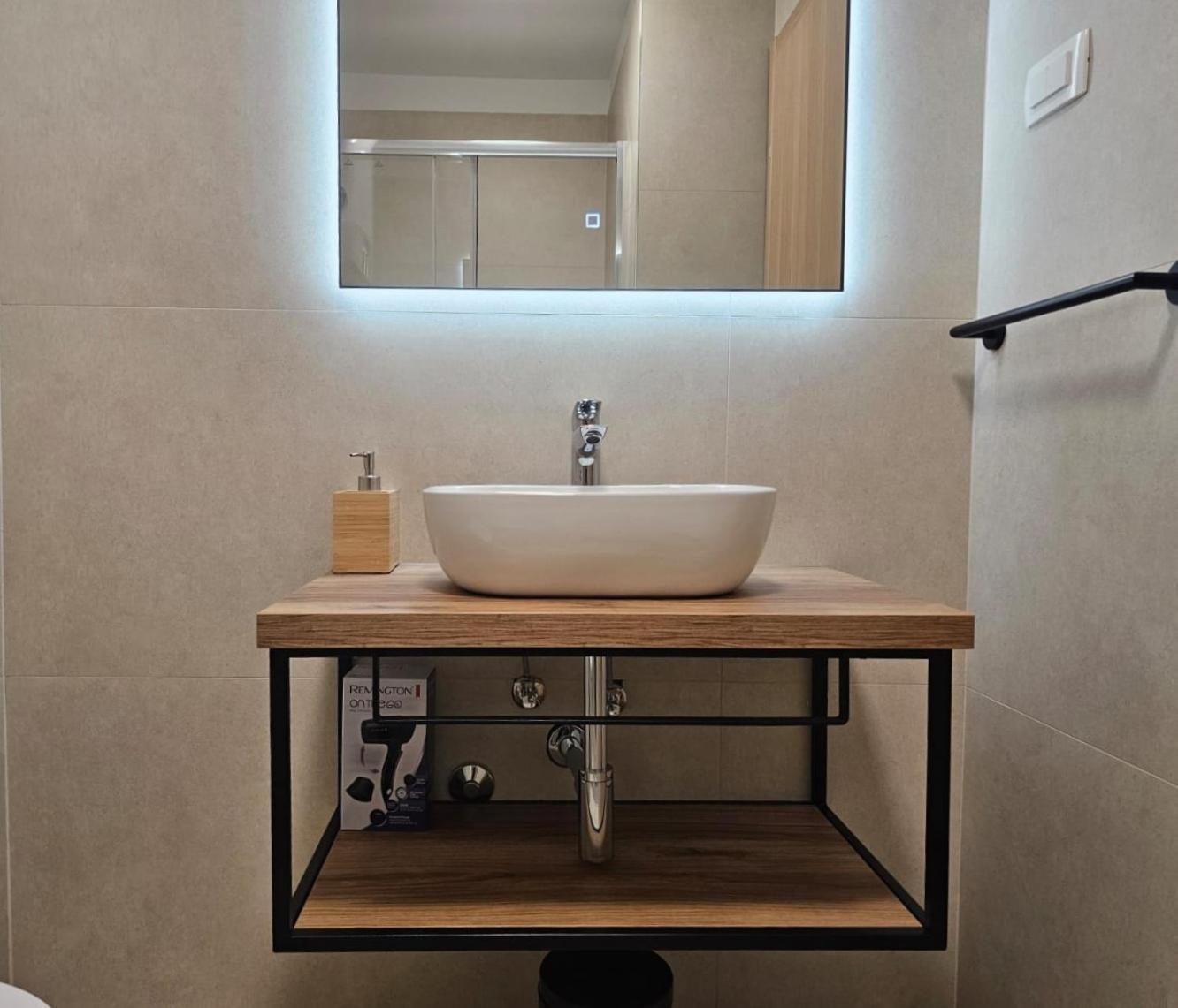 Apartment Miamare 2 *
