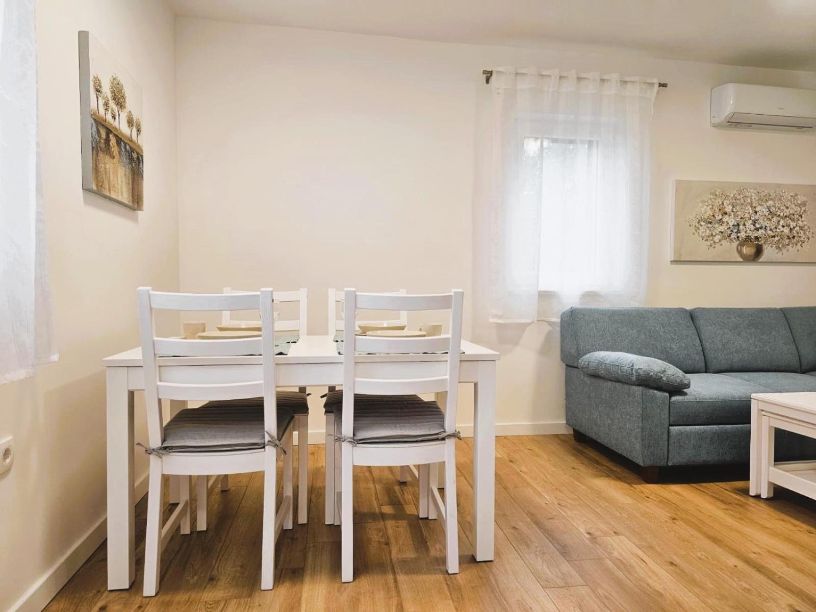Miamare 2 Apartment *