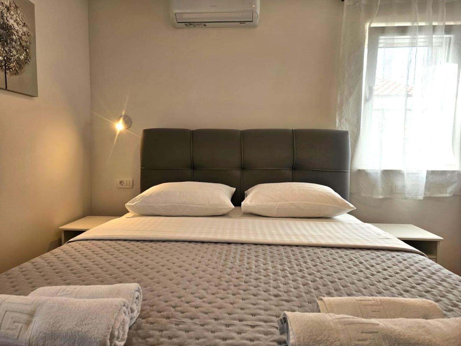 Miamare 2 Apartment