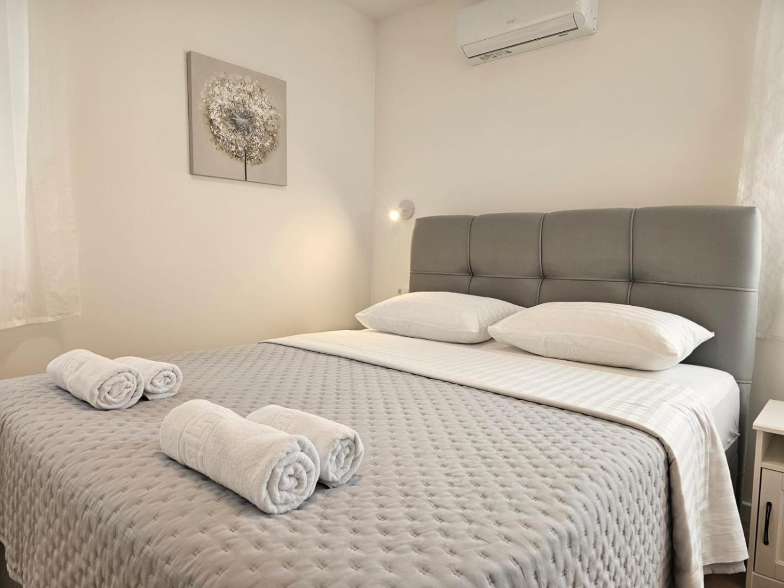 Miamare 2 Apartment *