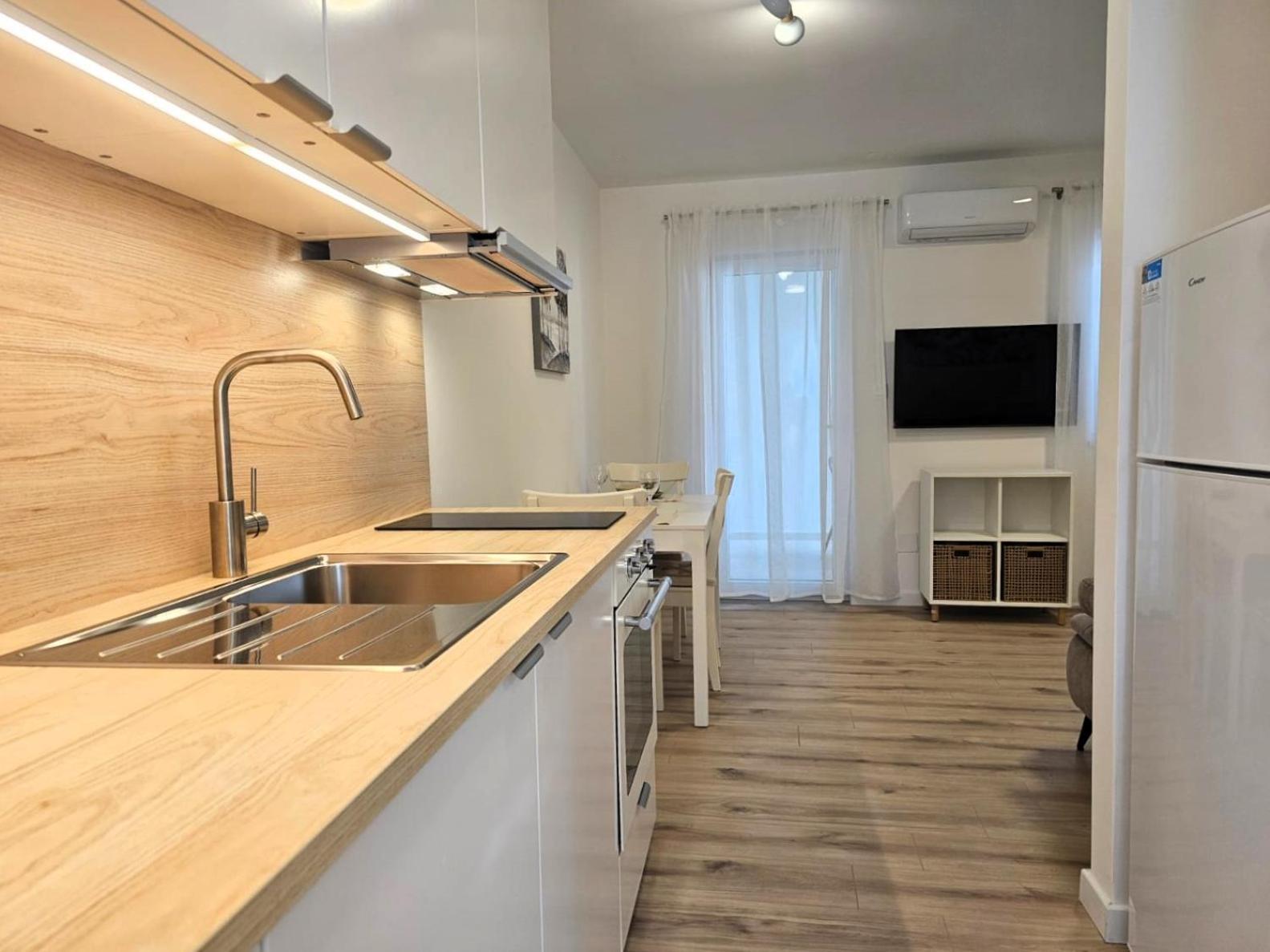 Apartment Miamare 2 Primosten